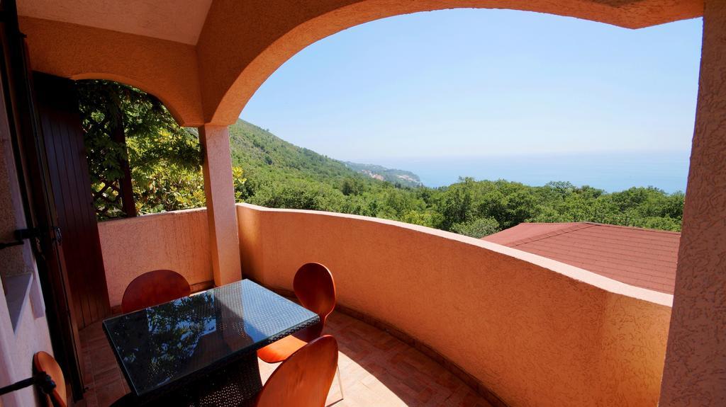 Apartmani Zona Ilha Ilha Sveti Stefan Exterior foto