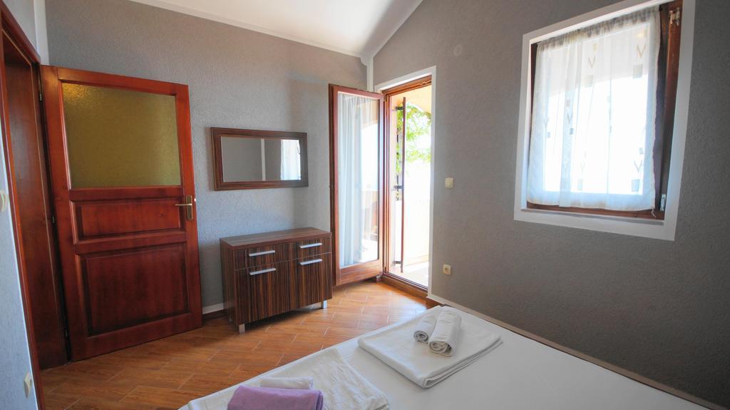 Apartmani Zona Ilha Ilha Sveti Stefan Exterior foto