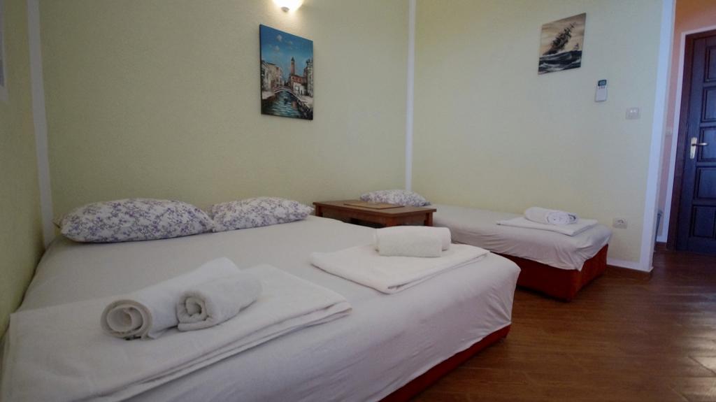 Apartmani Zona Ilha Ilha Sveti Stefan Exterior foto